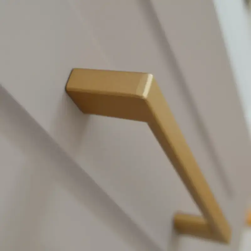 Kedvezményes ár 2576_MAR_480 Metall-Möbelgriff, matt gold, mit 480 mm Lochabstand