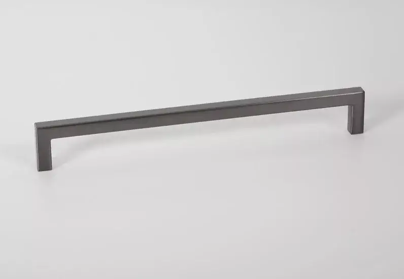 VIEFE U - Metall-Möbelgriff, Farbe Titán, Bohrung 128 mm Nézd meg most