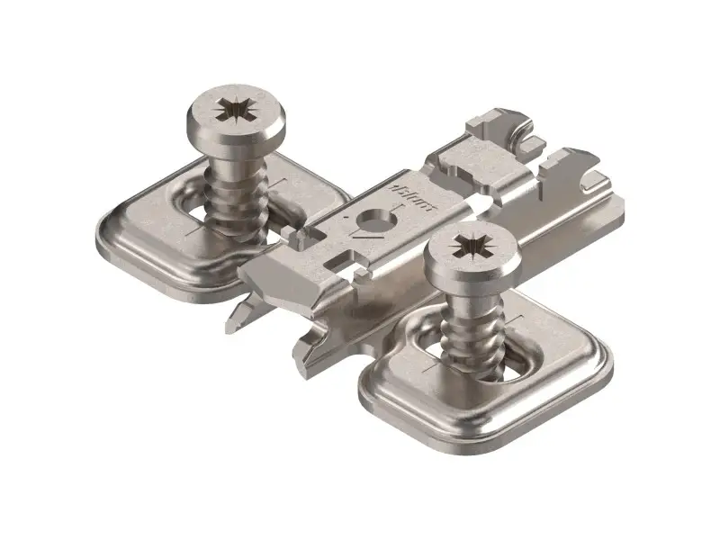 BLUM kivetőpánt talp 173L8300 Ne maradj le