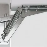 Felnyíló vasalat rugós 90°-os nyitásszög HETTICH max: 3,3kg Végkiárusítás