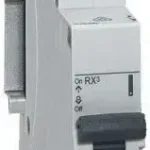 Vásárlói kedvenc Legrand C6 419199 RX3 kismegszakító 1P C6 6000A BIC 6A