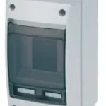 Azonnal elérhető AcQUA falon kívüli 4 modulos elosztódoboz, tűzálló, vízálló IP56 szürke 3902-T, Famatel S.A