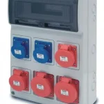 ACQUA doboz 16 modul - 2db 2P+F 16A ipari + 2db 5P 16A + 2db 5P 32A, 6606, Famatel S.A Vedd meg most