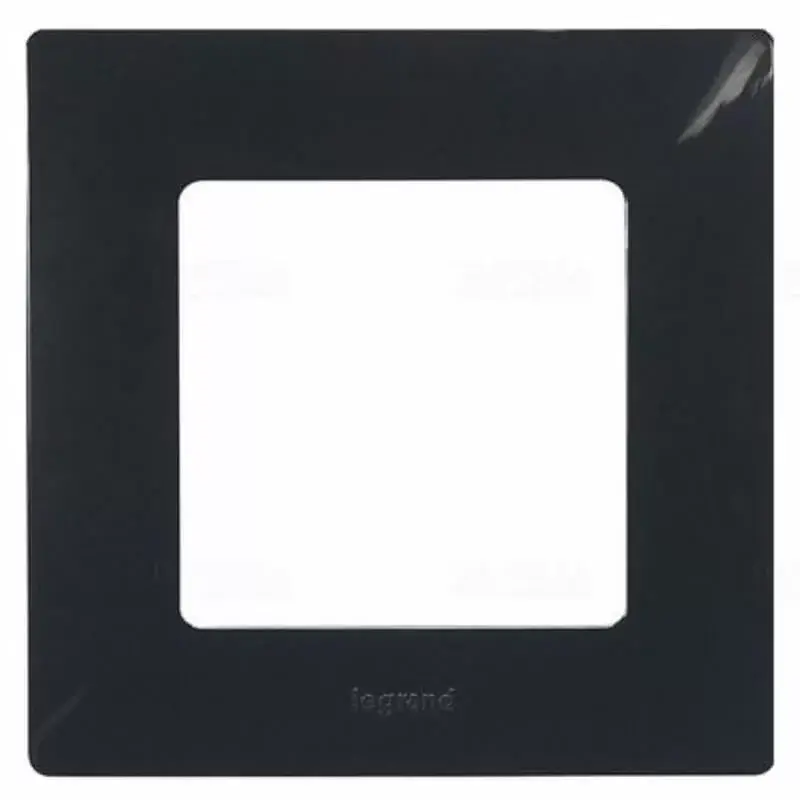 Legrand Niloé 1-es keret onyx fekete Legrand 397051 Biztonságos fizetés