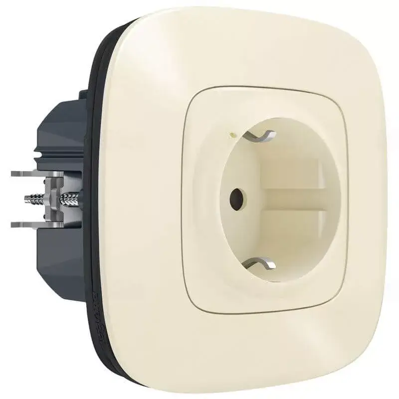 Legrand Valena Allure Netatmo intelligens csatlakozó aljzat, elefántcsont Legrand 752694 Korlátozott ajánlat