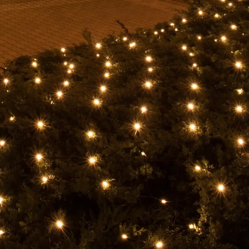 Ne maradj le Home KLN 240C/WW LED-es háló, 3x3 m / 240 db melegfehér LED, zöld vezeték, állófényű, hálózati adapter, kül- és beltéri kivitel, KLN_240C_WW