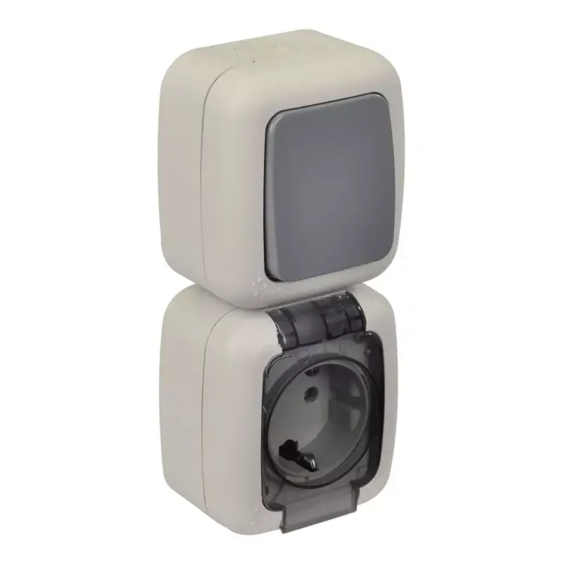 Expressz kézbesítés TP Electric Egypólusú kapcsoló + 220V dugalj fedéllel (függőleges) - IP54 3201-301-0601