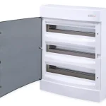 Tehnoplast Falon kívüli kiselosztó doboz, C sorozat, 54 modulos, átlátszó ajtó, 3 soros, 396x526x112 mm,IP40 THP-N3x18C Biztonságos fizetés